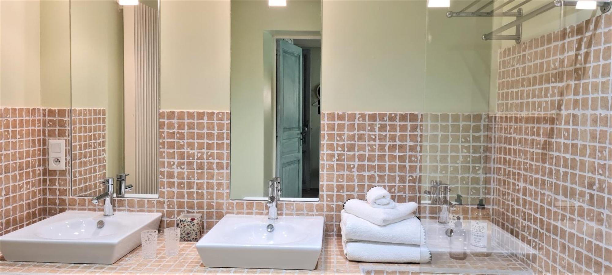 Villa Aigarden Maison D'Hotes Avignon Kamer foto