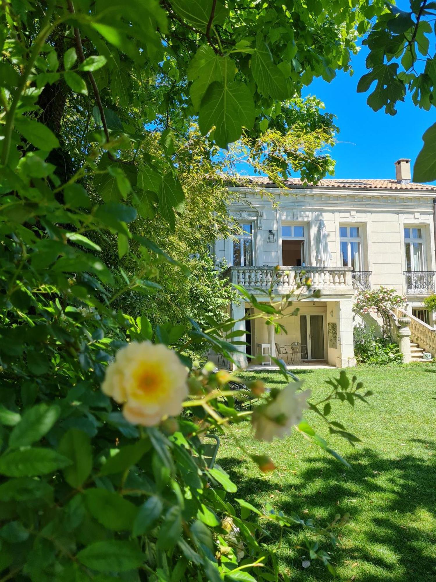 Villa Aigarden Maison D'Hotes Avignon Buitenkant foto